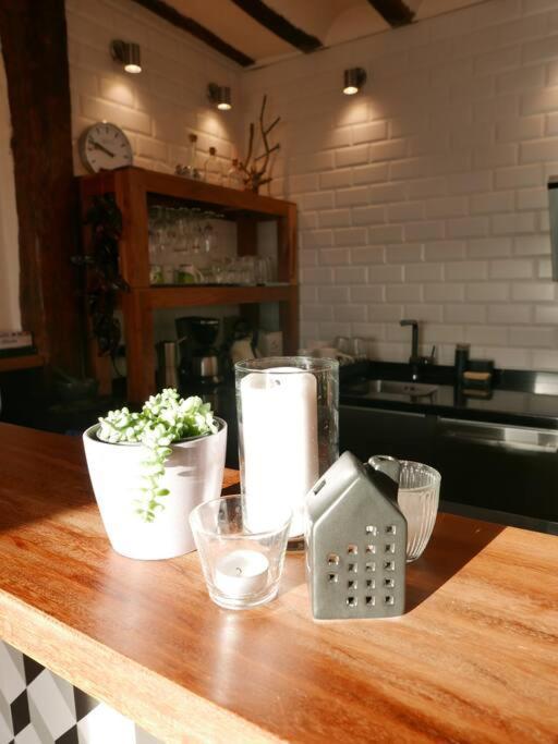 Sea Views In The Heart Of The Old Town Apartment กาสโตร-อูร์เดียเลส ภายนอก รูปภาพ