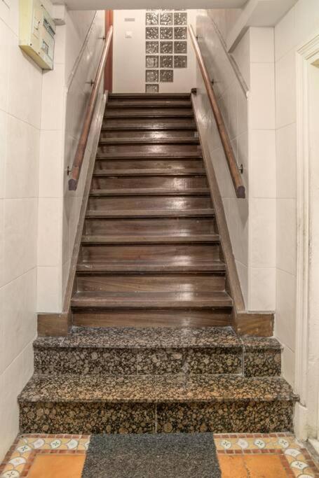 Sea Views In The Heart Of The Old Town Apartment กาสโตร-อูร์เดียเลส ภายนอก รูปภาพ
