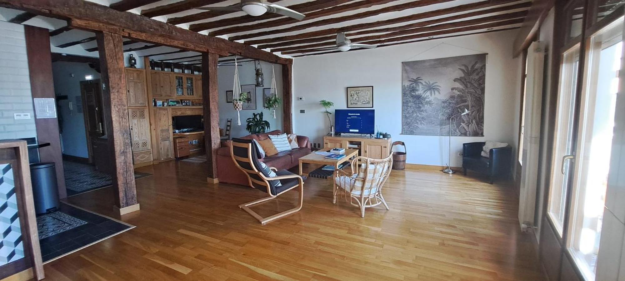 Sea Views In The Heart Of The Old Town Apartment กาสโตร-อูร์เดียเลส ภายนอก รูปภาพ